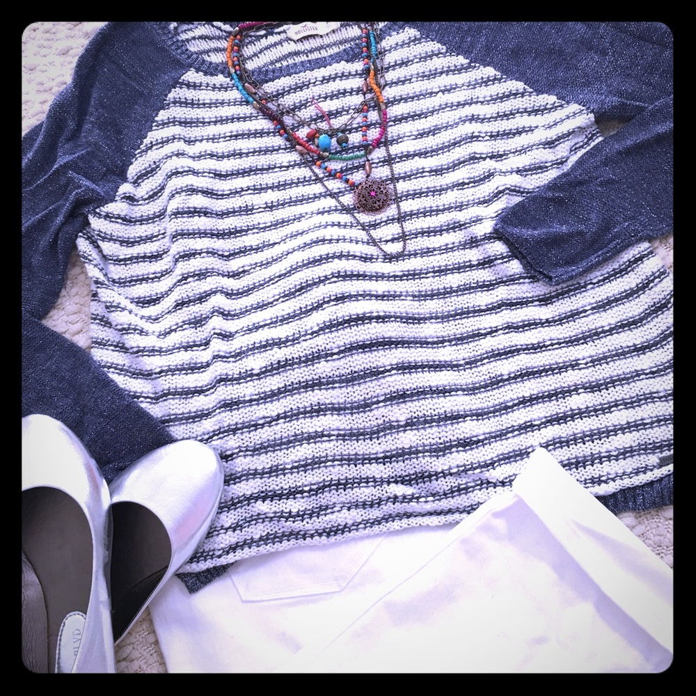 Cute & soft Hollister open knit sweater